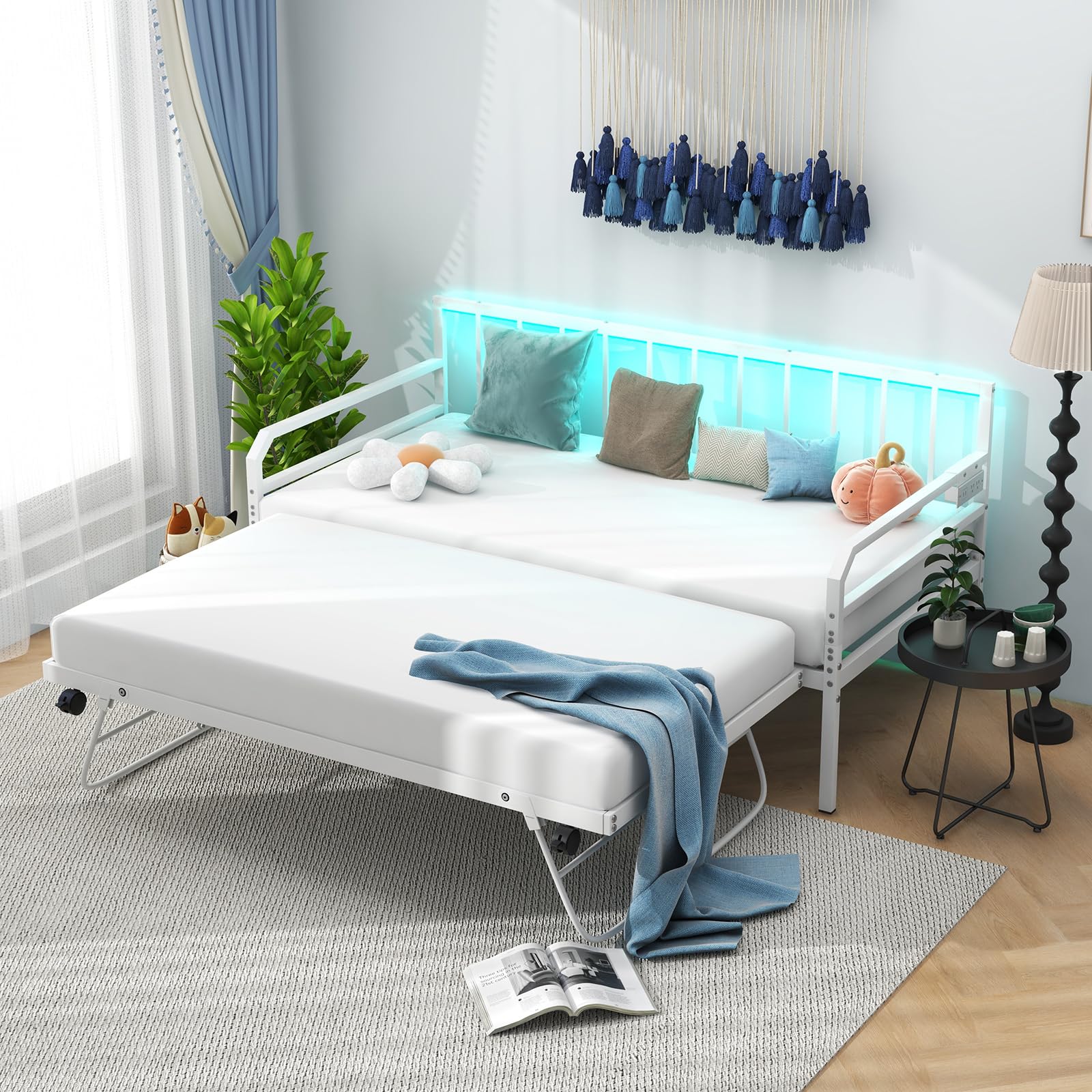 KOMFOTT Twin Daybed with Pop Up Trundle