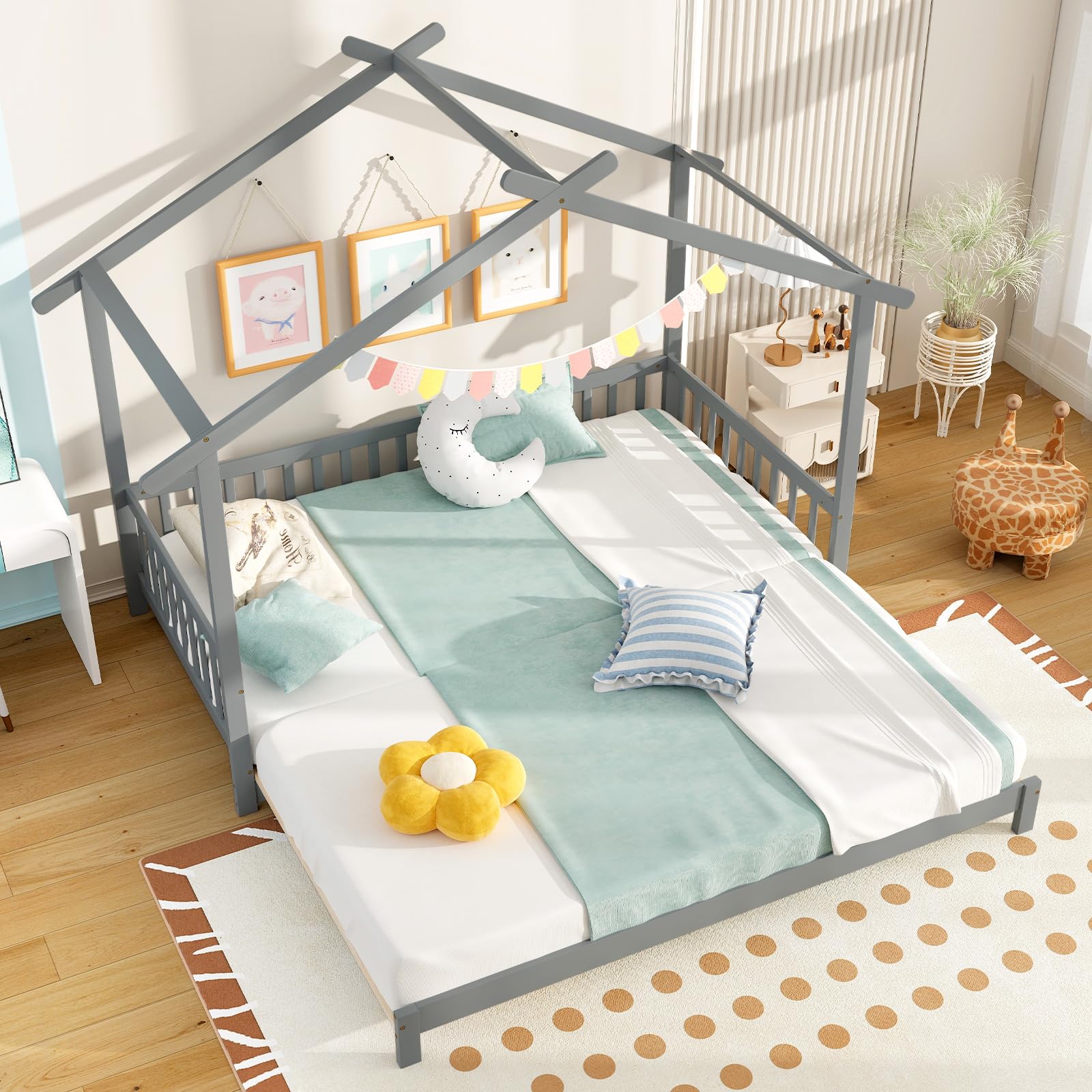 KOMFOTT Wood Extendable House Bed