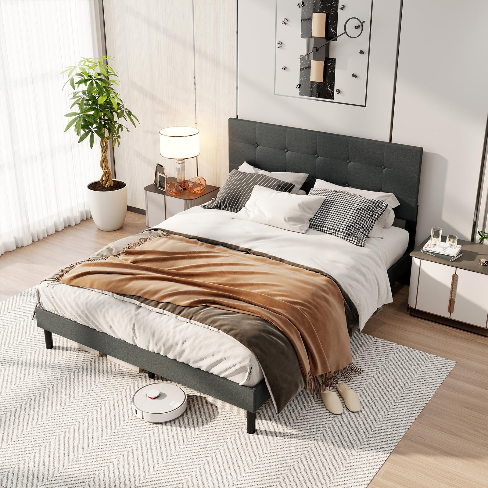 KOMFOTT Queen Size Linen Upholstered Bed Frame with Tufted Headboard