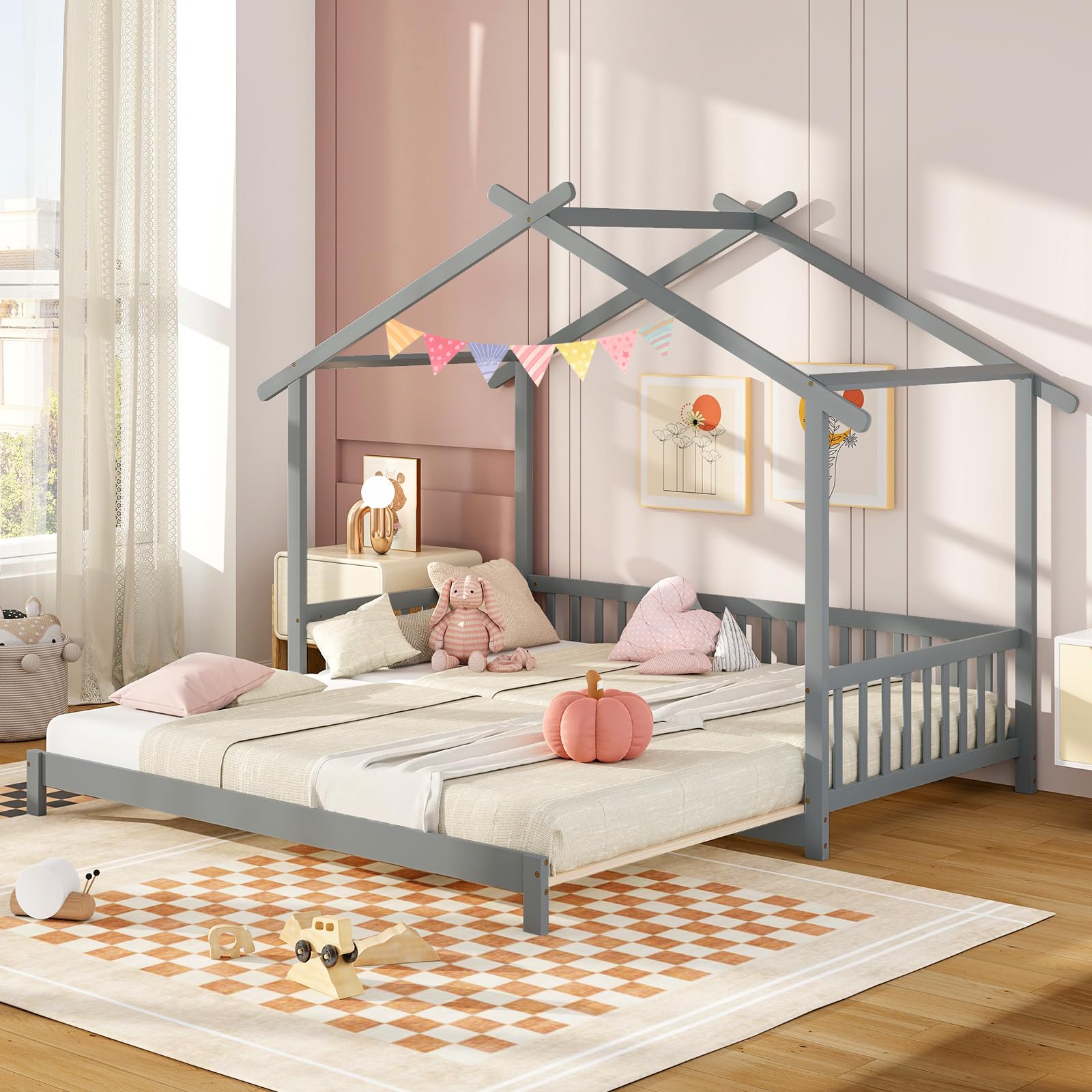 KOMFOTT Wood Extendable House Bed