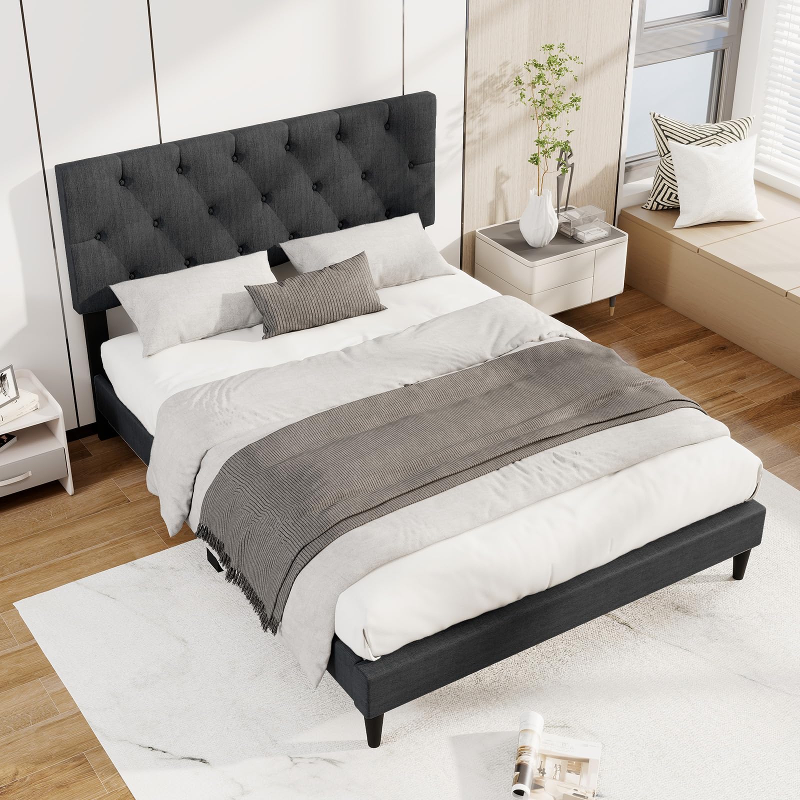 KOMFOTT Upholstered Platform Bed Frame(Diamond Button Tufted)