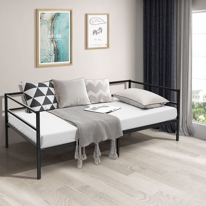 Daybed with best sale metal slats